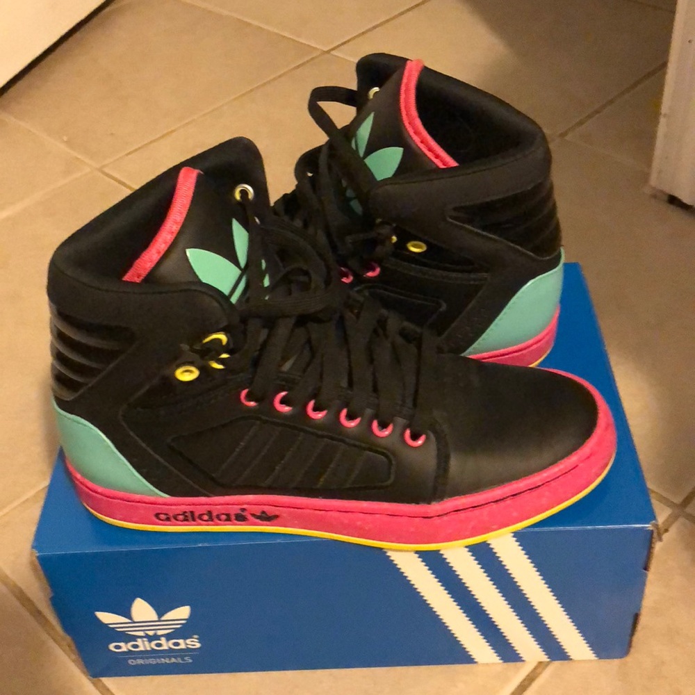 ADIDAS